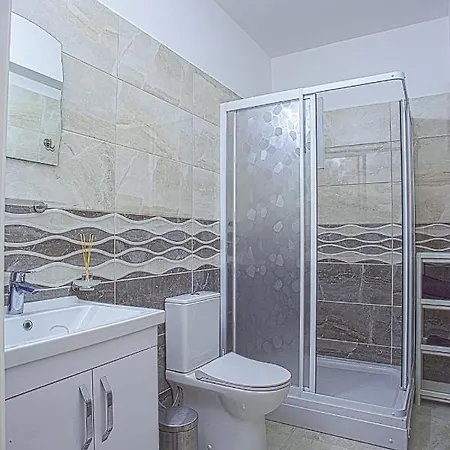 Apartament Royal Life Poseidon Trikomo