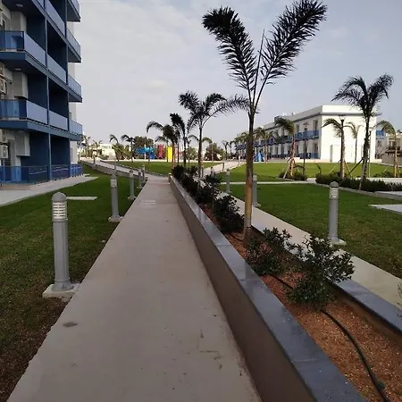 Apartment Royal Life Poseidon Trikomo