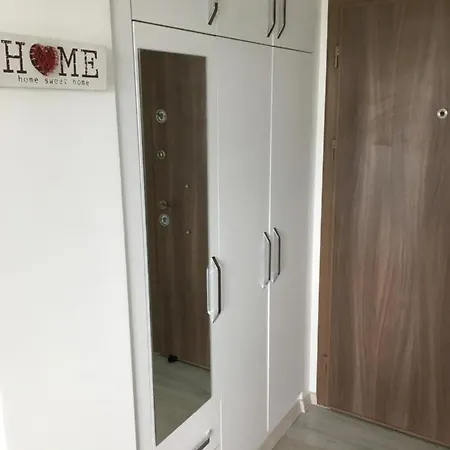 Apartment Royal Life Poseidon Trikomo