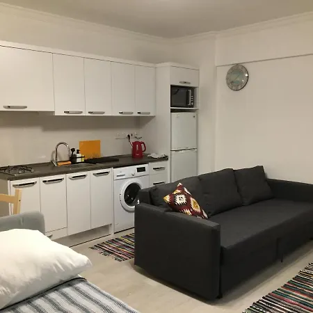 Royal Life Poseidon Apartment